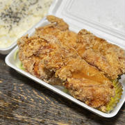 チキラボplus朝霞店「からあげ弁当」