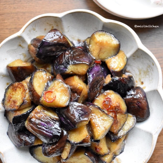 ♡レシピ色々♡揚げ焼きdeヘルシー♡茄子の甘酢炒め♡レシピあり♡