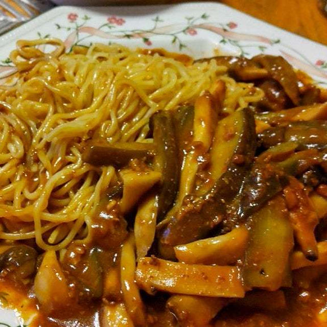 麻婆茄子+焼きそば麺で食べ尽くし(笑)