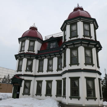 旧弘前市立図書館