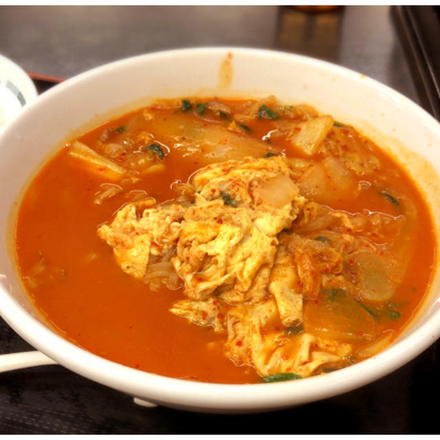 日高屋賛辞（京成立石店のチゲ味噌ラーメン）