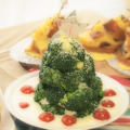 Tree Salad!!! ツリーの形のサラダ・クリスマス用・ポテトサラダとブロッコリーで。 by 雨降りお月rさん