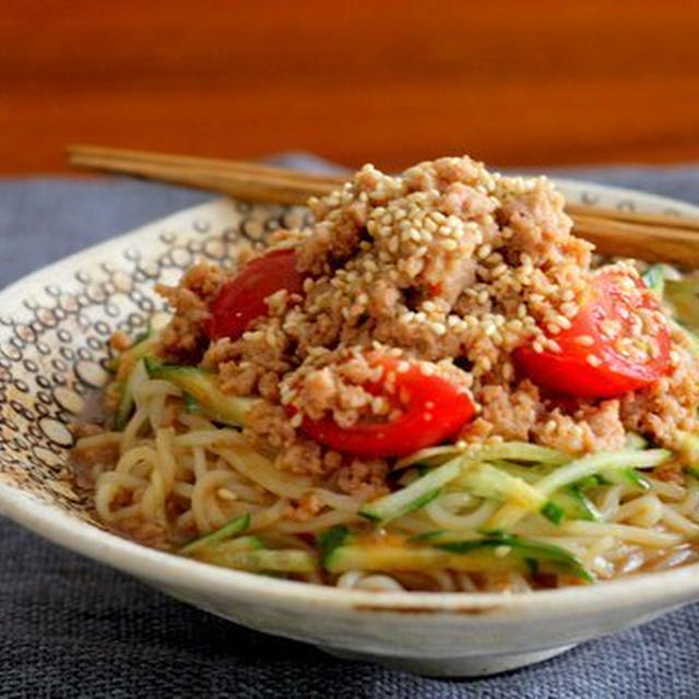 担担風冷やしラーメン