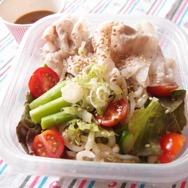 図書館通い弁当　いつぞやの坦々うどんで男子学生弁当