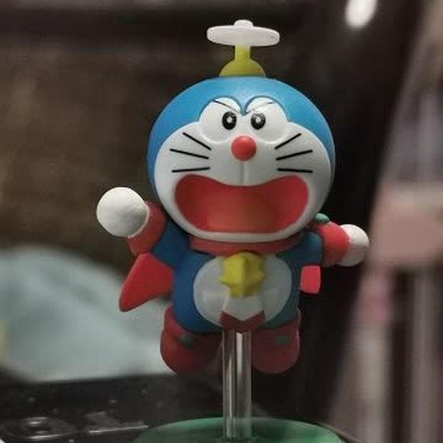 今日のおやつ♪ チョコエッグ「ドラえもん ムービーセレクション2」