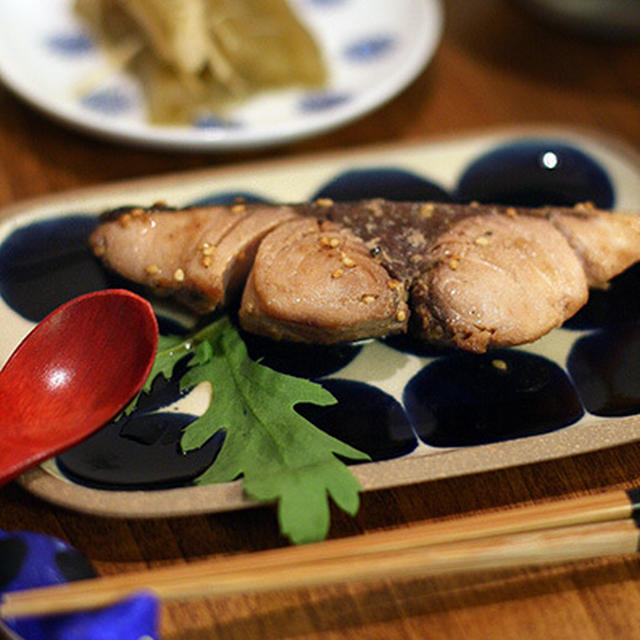 鰤の漬け焼きと筑前朝倉伝統料理 蒸し雑煮