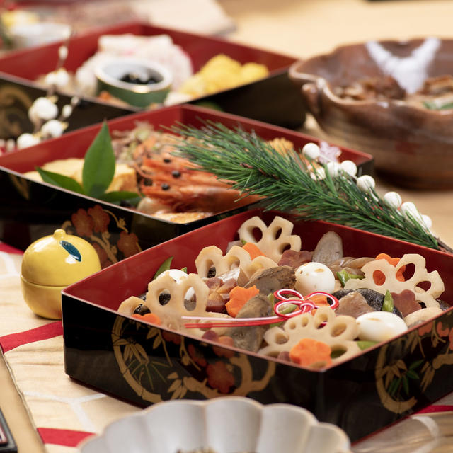 アメリカのおうちごはん【海外でもおせちを作り続けて30年！】うちのおせち見てね！