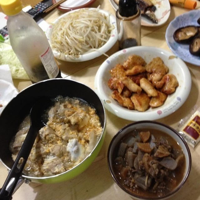 椎茸のグリル焼・新タマネギと鶏肉の卵とじ