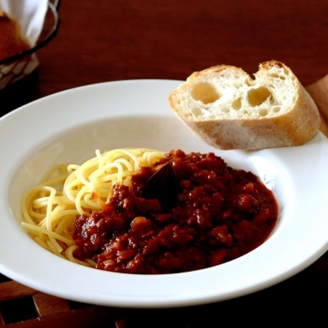 ミートソース・・休日ブランチ＆かっちゃん♪