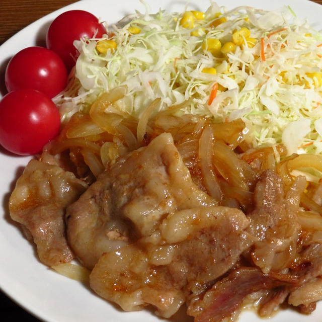 豚バラの生姜焼きと豚ロースの生姜焼きと。