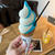 お洒落カフェで奇抜なソフトクリーム