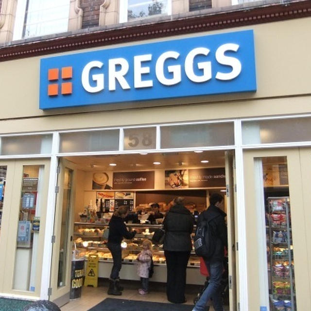 グレッグス/Greggsのヴィーガン・ソーセージロールが大ヒット爆進中！