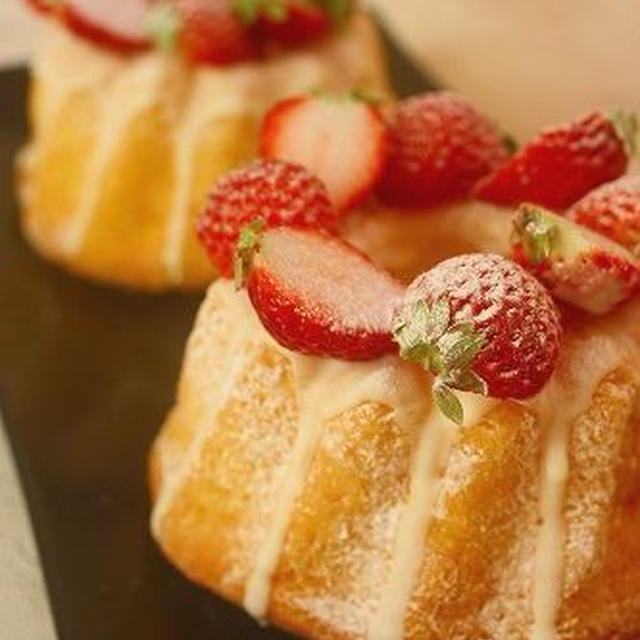 いちごのシフォンケーキ