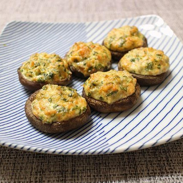 しいたけの鮭マヨ焼き・・・コープさんのチラシレシピ