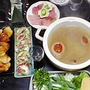 鍋三昧・・・・牛・鮪・豚　(キッチン　ラボ）