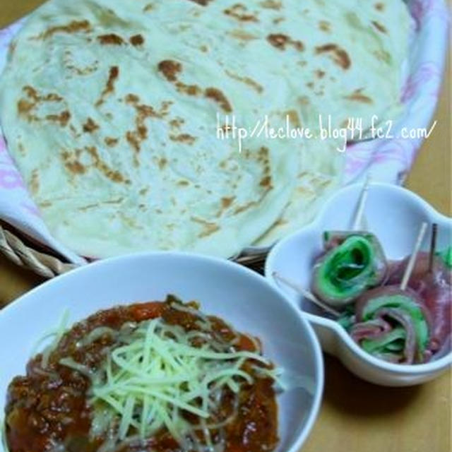 ドライカレーとナンのご飯＆パウダーピンクのフォンデュセット