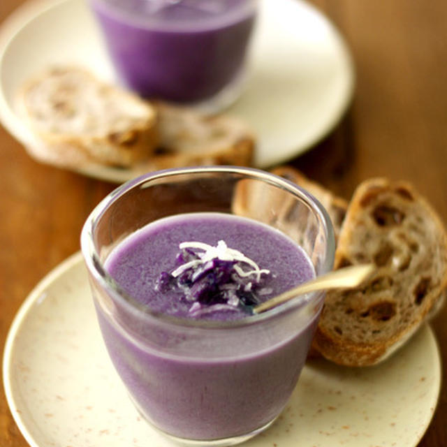 ココナッツオイルで☆紫キャベツのポタージュ