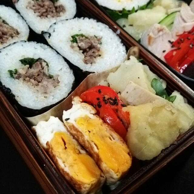 巻寿司２種弁当