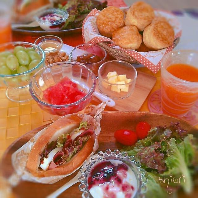 今日の朝ごはん♪。