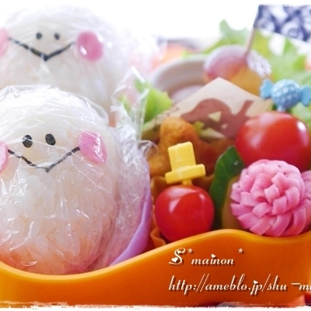 ＊お外でのお食事に♪おばけちゃんnoラップ付きおにぎり☆キャラ弁＊
