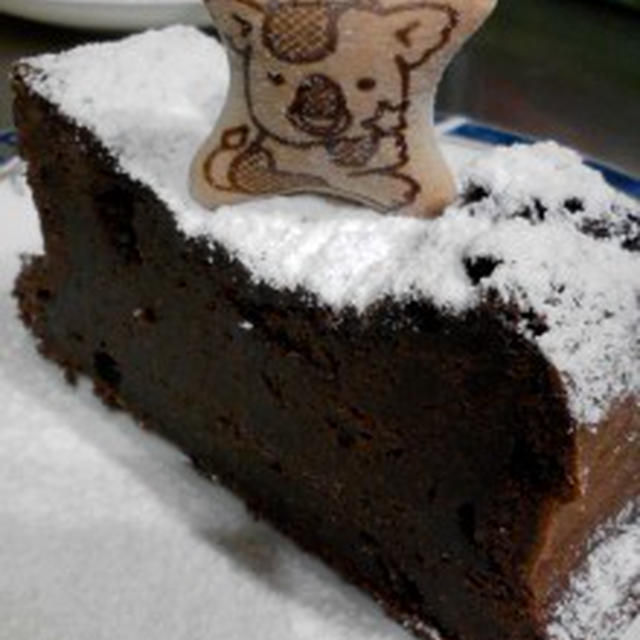 濃厚チョコレートケーキ