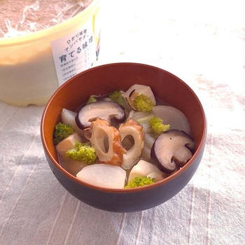 『育てる味噌』で具沢山、食べるお味噌汁