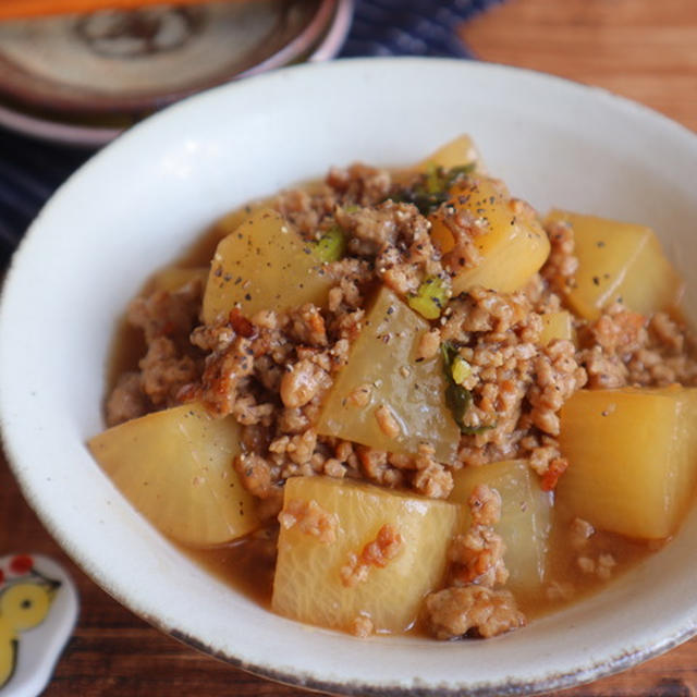 ＼主役級おかずにもなる／そぼろあんの大根煮