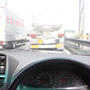 前の車の後ろ側が鏡みたいだったら。