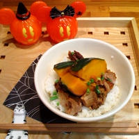 【美味しい新潟米】ごはんのおとも、煮豚とかぼちゃの煮つけのっけ丼
