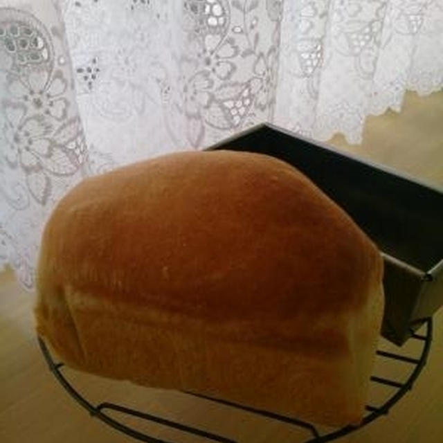 全粒粉ミニ食パン♪納豆チーズトースト♪ずんだ餡サンド♪