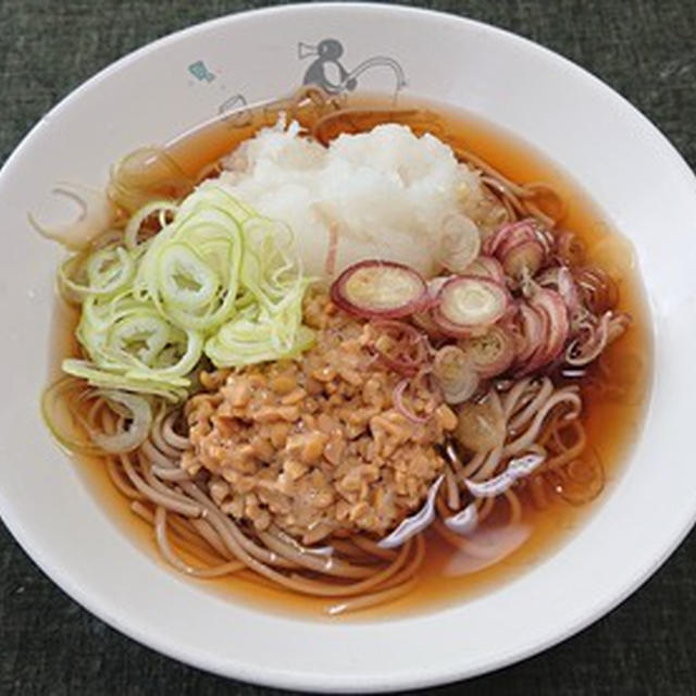 冷たい納豆おろしそば