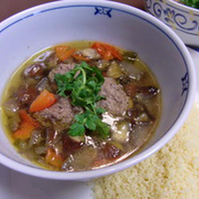 鴨のパクチーだんごスープの作り方。　エスニックのレシピ