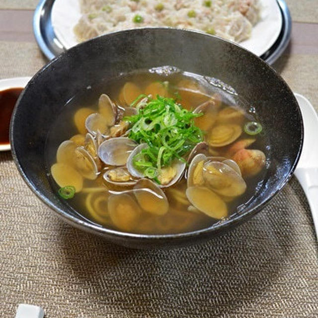 ３つのうまみ効果　～ アサリ入り煮干しラーメン ～