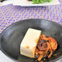辛さはご自由に~たこのピリ辛和え　冷奴とともに