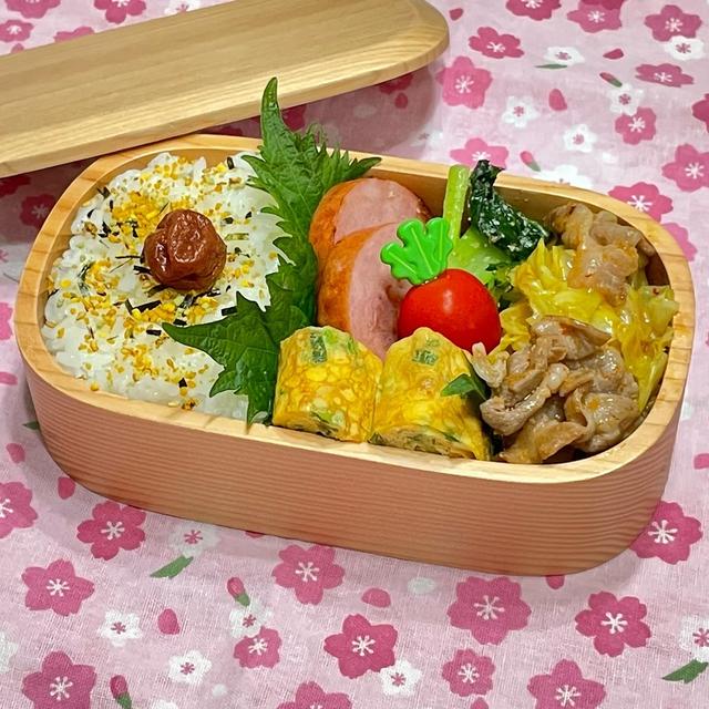 【お弁当】おNEW☆くり抜きわっぱ♪豚キムチ