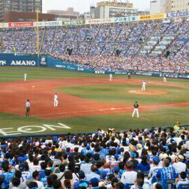 明日は、ハマスタ見学ツアーに行って来ます♪