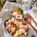 うなぎの蒲焼炒飯ともやしがメインのチャプチェのお弁当。 by shokoさん