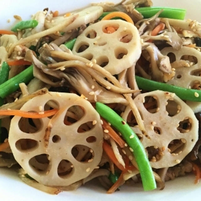 根菜等を炒めて＆さきちゃんママからの切り干し大根で♪