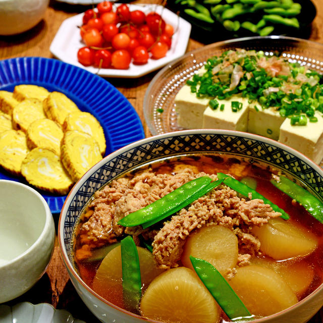 これといった主菜がない和の食卓だけど私と娘はこんな食卓が好き／ガソリンスタンドのお兄さん
