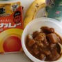 ボンカレーゴールドは箱ごとチンできるのが便利ね
