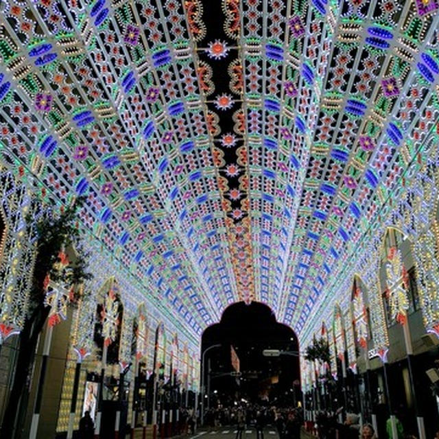 娘　今年も神戸ルミナリエに行く
