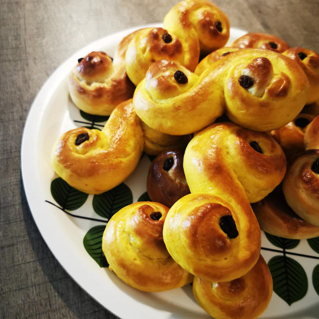 自家栽培サフランでルッセカット