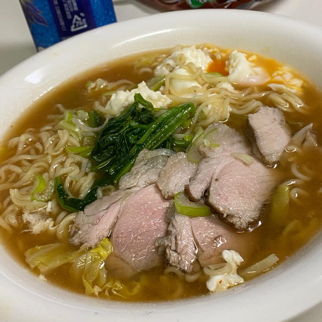 紅茶豚で、お家ラーメン☆辛味噌チャーシュー麵