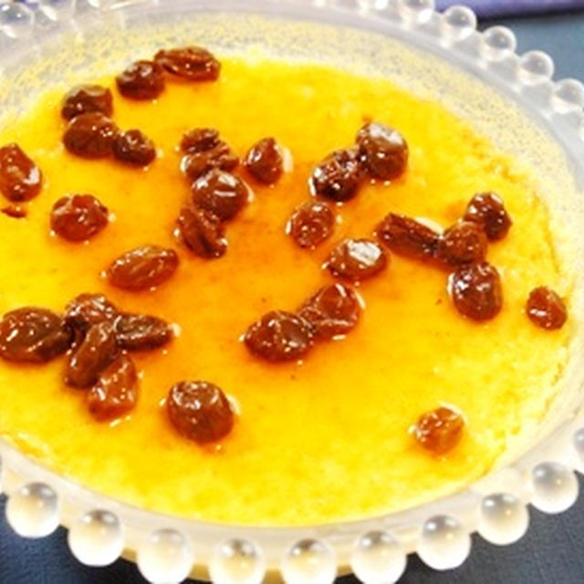 酔いどれんぬの酔いどれスイーツ、パンプキン・フランのウイスキーレーズンがけ