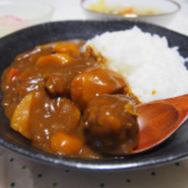 豚こまでカレー♪豚こまをギッと塊肉に！豚こまでも大満足♪