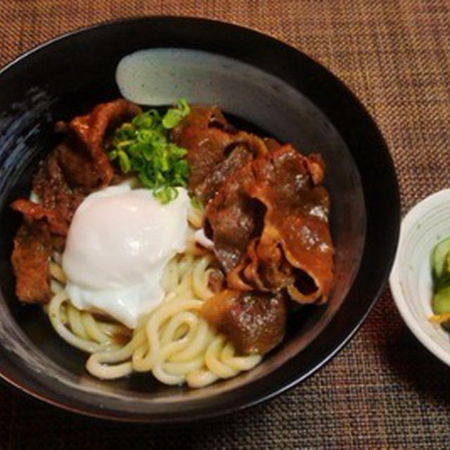 ごはん記事がとびとびで・・・すき焼き温玉ぶっかけうどん♪・・♪