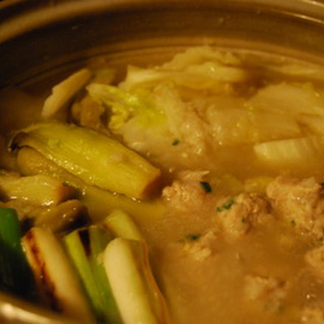 鶏団子と白菜の蓮根鍋【鍋レシピ008】
