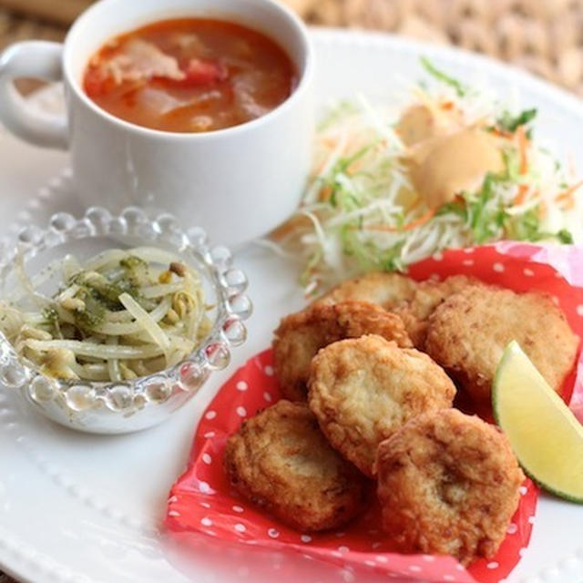 チキンナゲットとホットミネストローネ