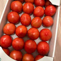 毎年恒例のトマト。トマトで華やぐ晩ごはん。