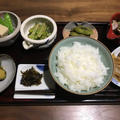 今日のお昼は、ごまかし膳(*ﾉωﾉ)